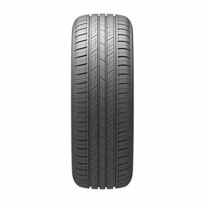 Kumho SOLUS HS63 215/60/R17 96H
