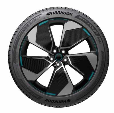 Hankook IW01 iON i*cept 215/60/R17 100H